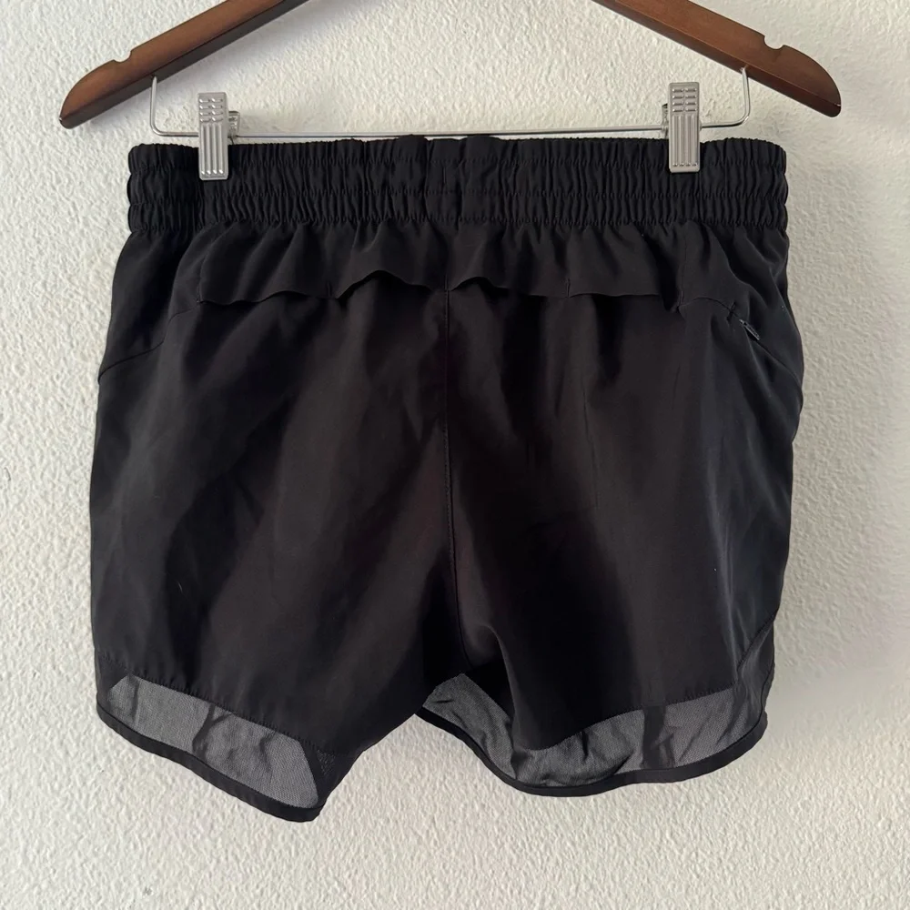 Athleta Black Mesh Racer Run Short Like New Sporty Chic Athleisure Performance - Picture 15 of 16